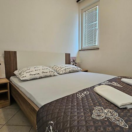Apartments Gabbiano Novalja Zewnętrze zdjęcie