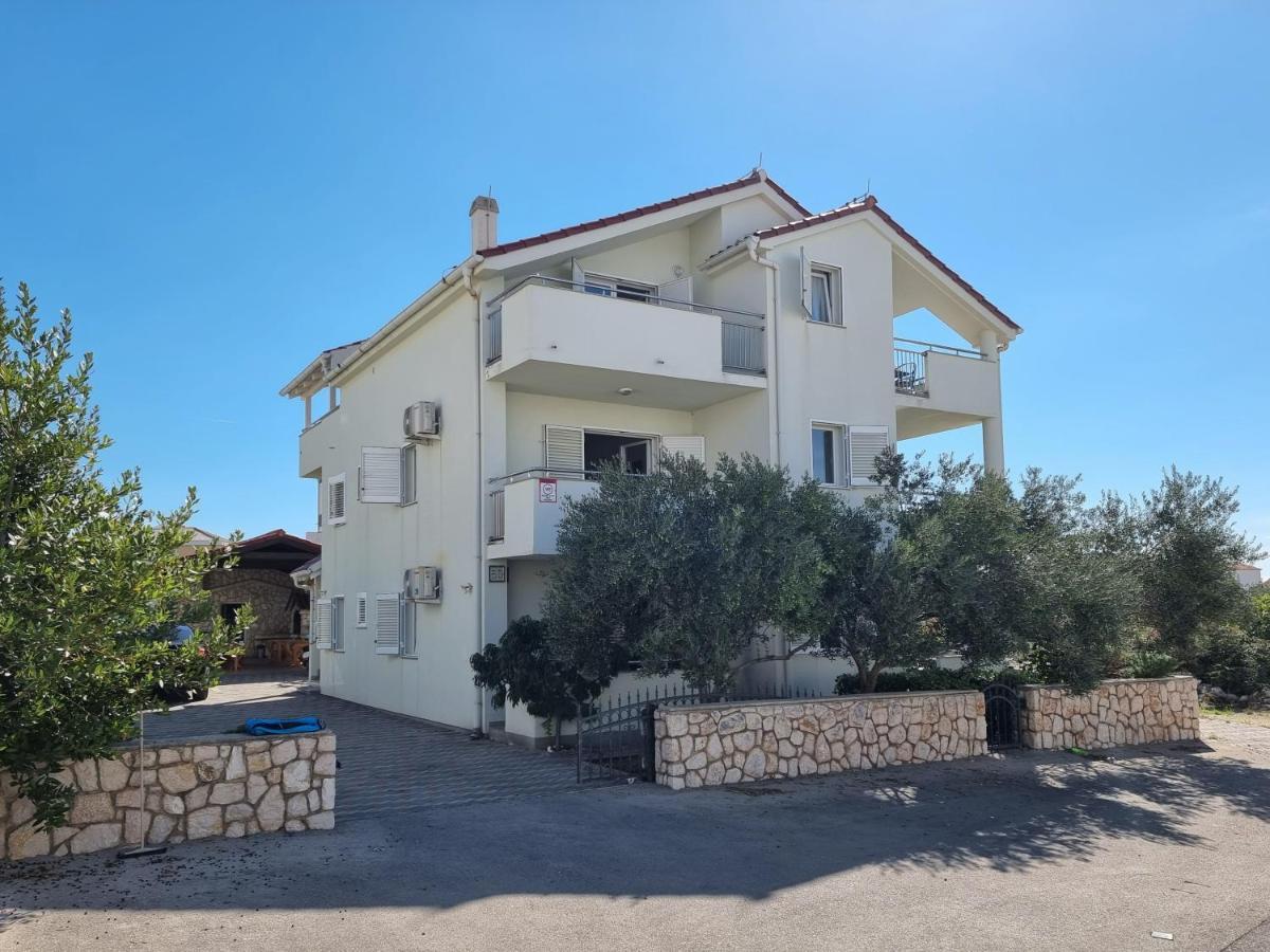 Apartments Gabbiano Novalja Zewnętrze zdjęcie