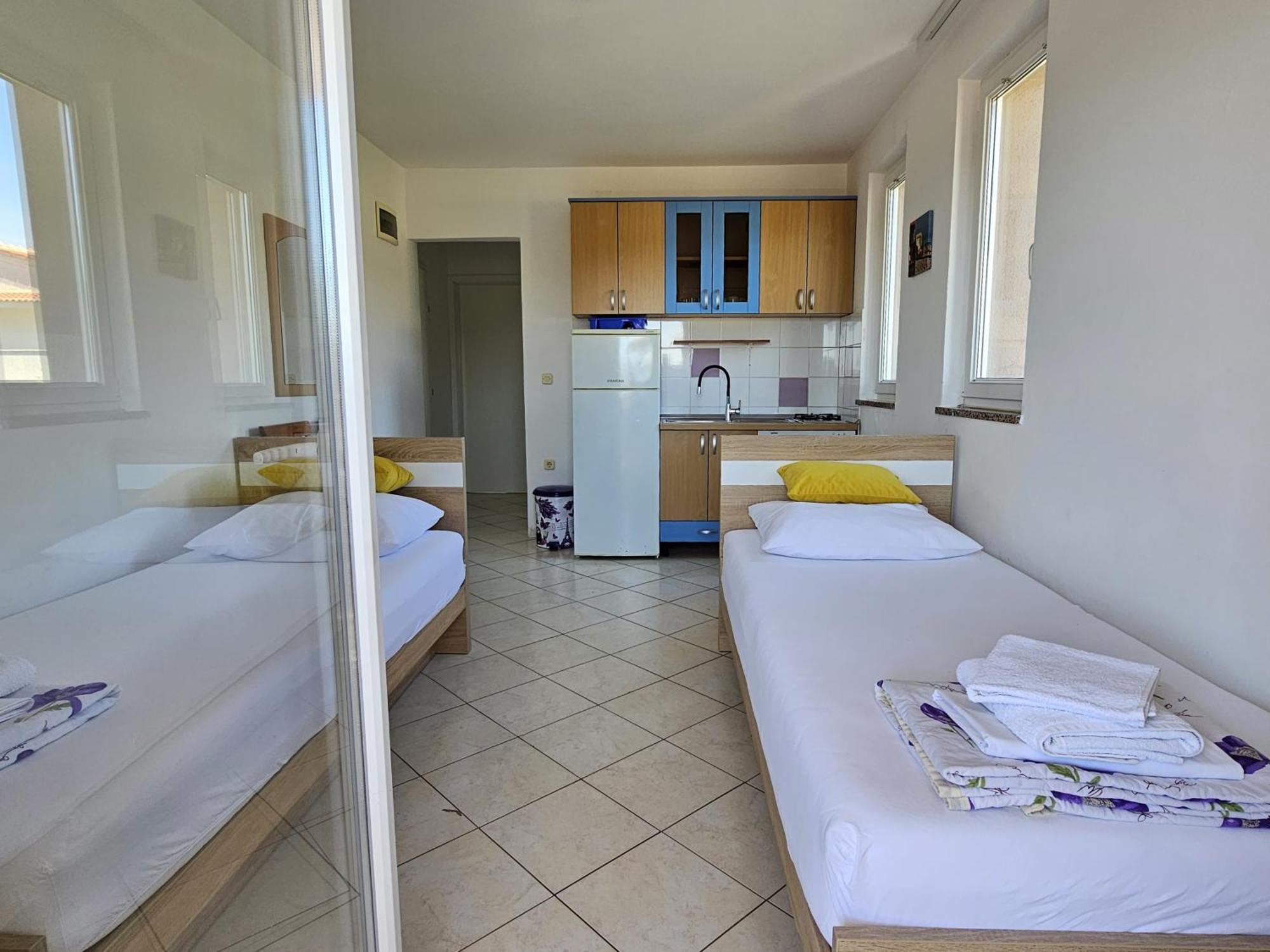 Apartments Gabbiano Novalja Zewnętrze zdjęcie