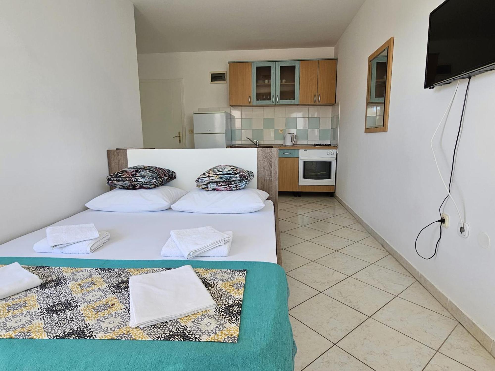Apartments Gabbiano Novalja Zewnętrze zdjęcie